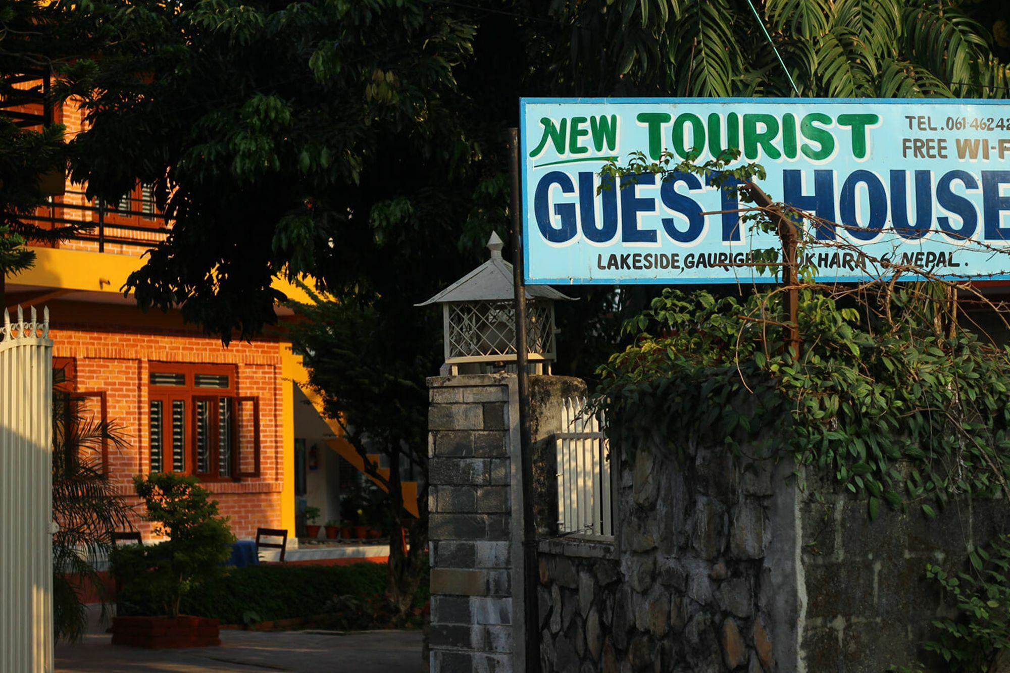 New Tourist Guest House بوكْرا المظهر الخارجي الصورة